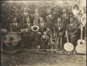 Sidney Pflueger (banjo) with the Louisiana Shakers. Courtesy Hogan Jazz Archive, Tulane University.