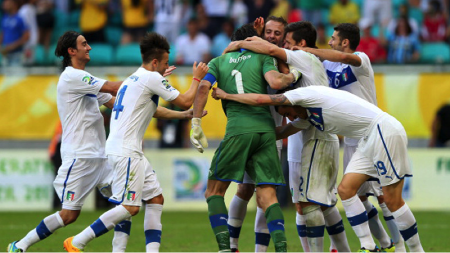 File:Selección de fútbol de Uruguay.png - Wikimedia Commons