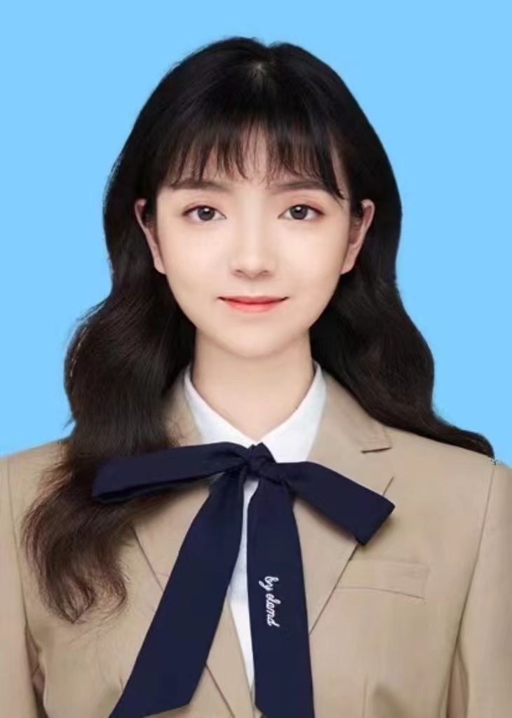 A headshot of the Head Event Coordinator, Zixuan Li.