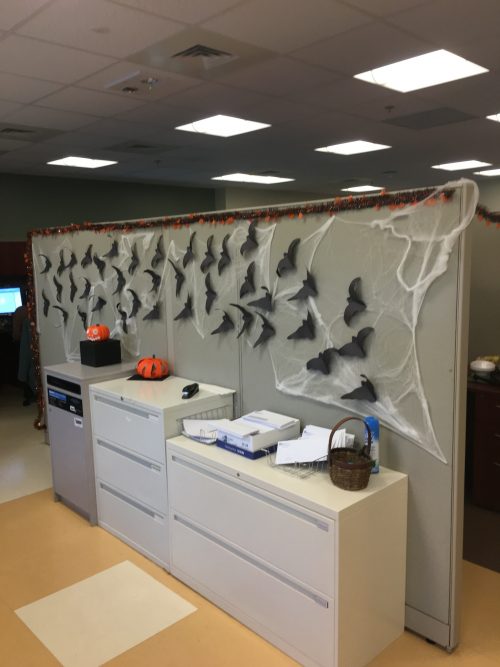 halloween office decorations