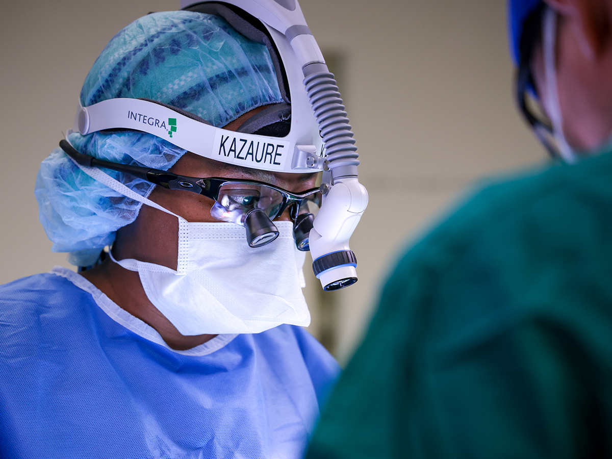 Dr. Hadiza Kazure performing surgery to treat primary hyperparathyroidism